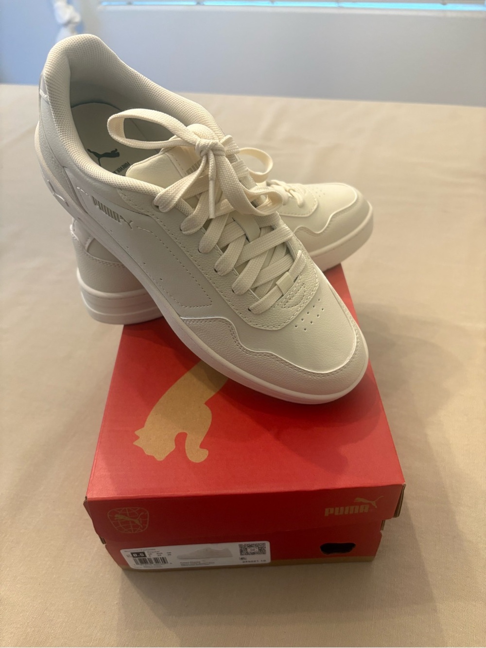 New in Box Puma Classic Court Classy Sneakers in Off-White/Cream